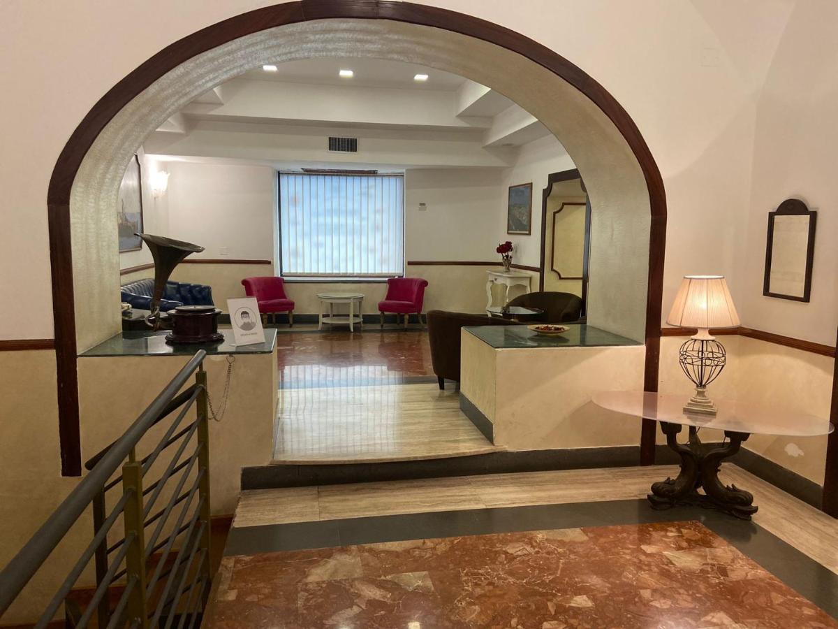 Hotel La Pace Napoli Eksteriør billede