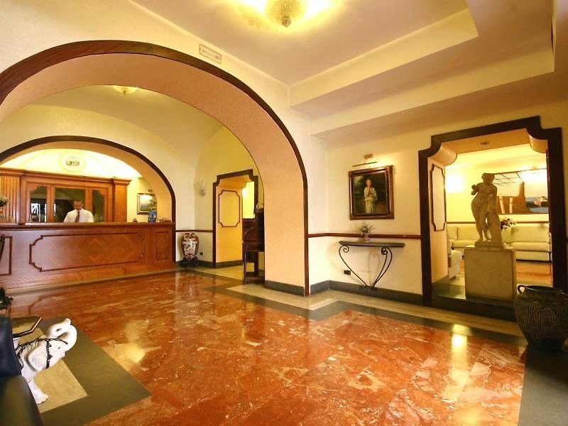 Hotel La Pace Napoli Eksteriør billede