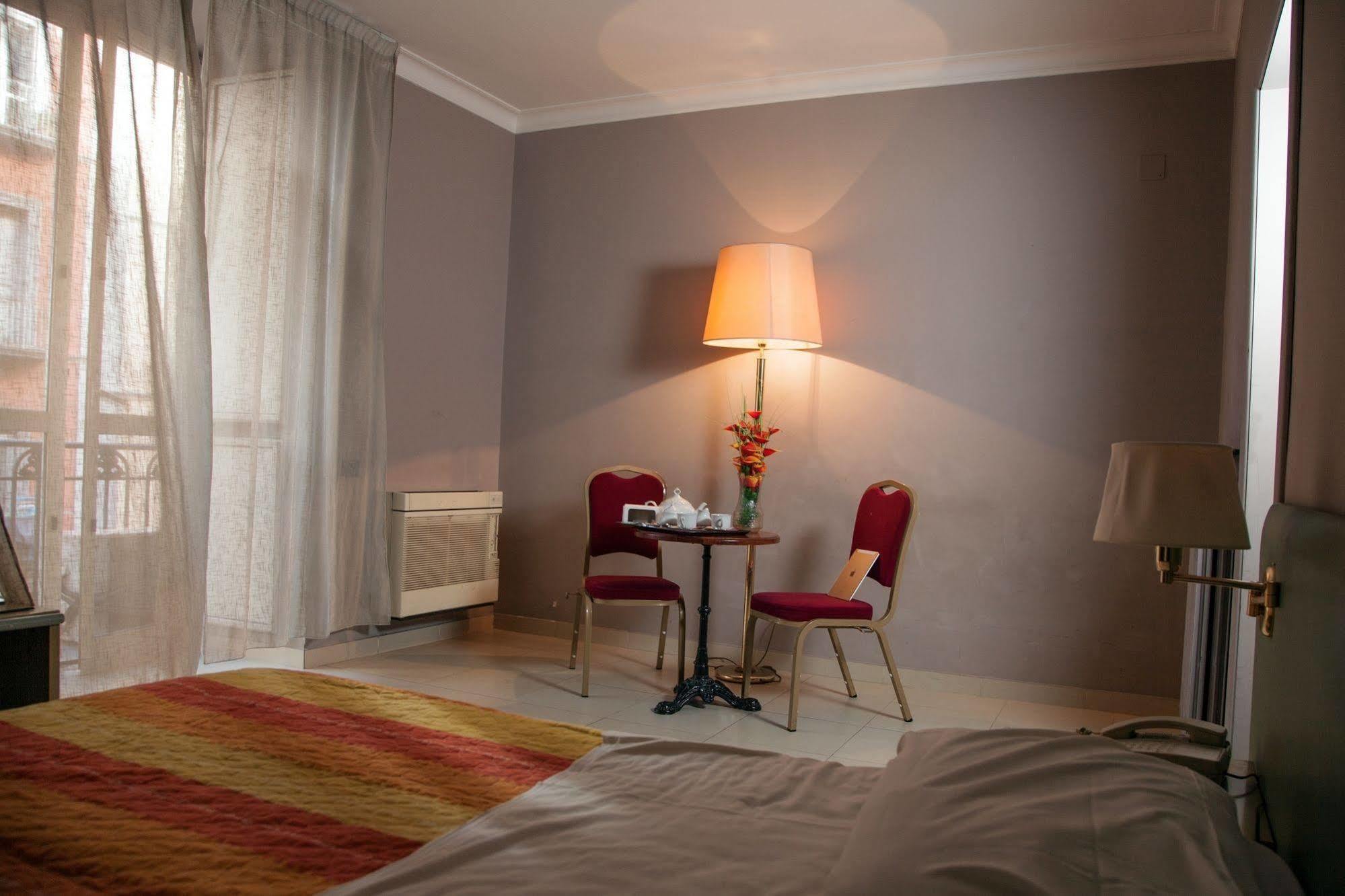 Hotel La Pace Napoli Eksteriør billede